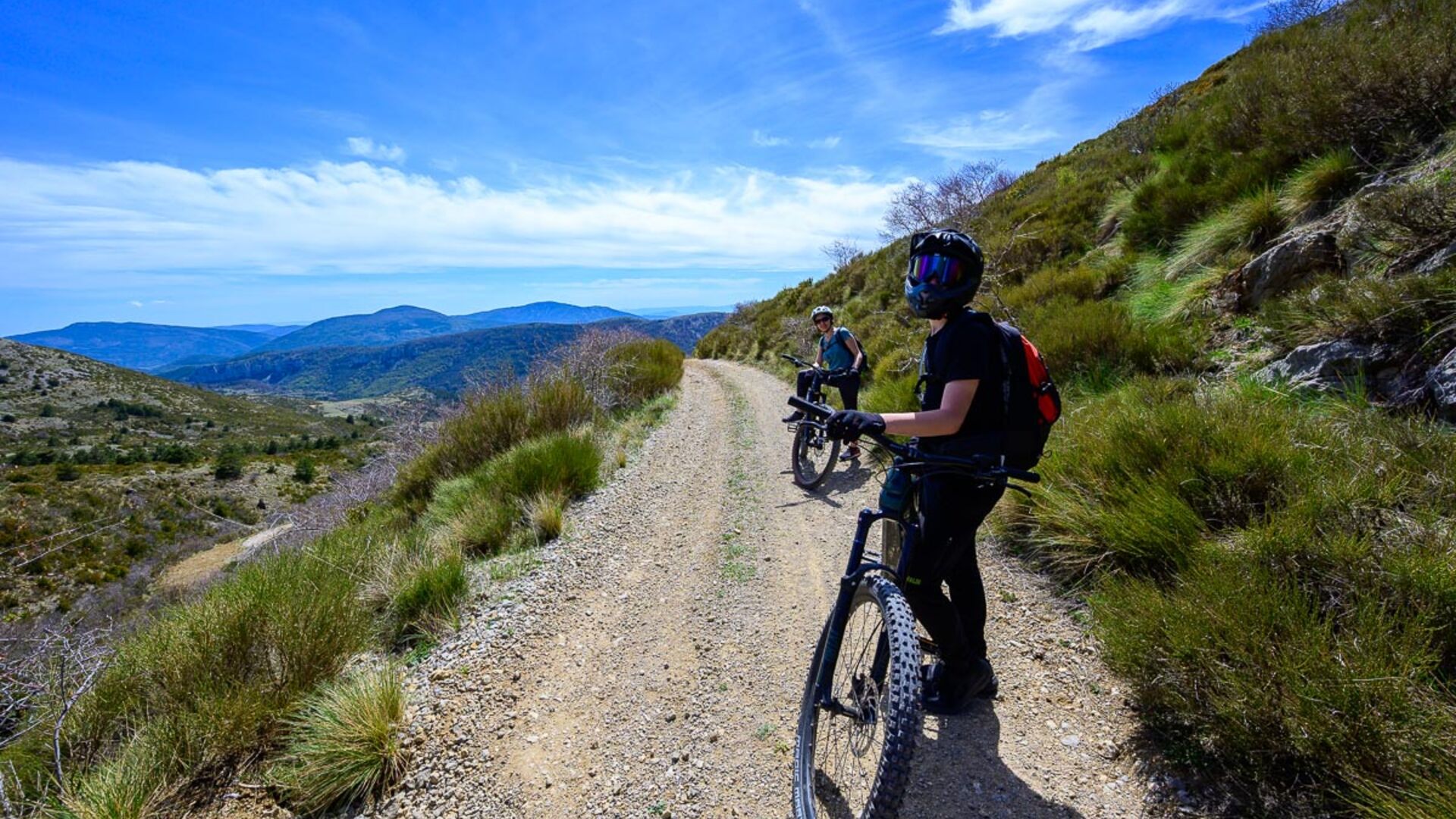 Randonnée en VTT sur le Mont-Chiran dans le Verdon