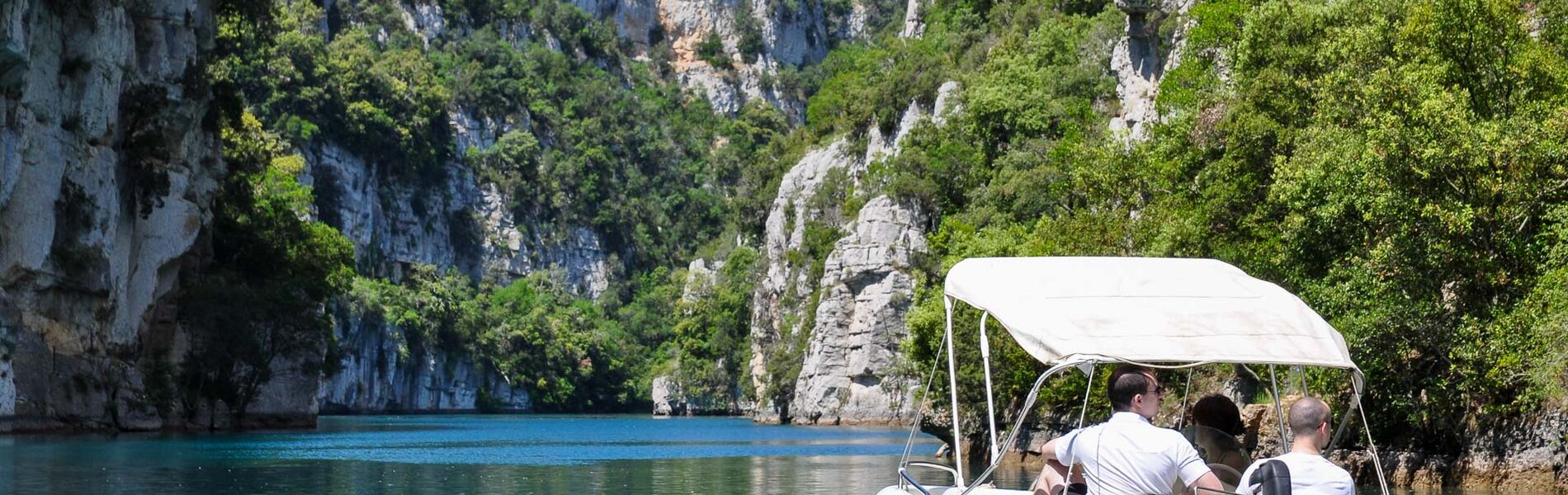 bateau électrique dans les gorges du verdon