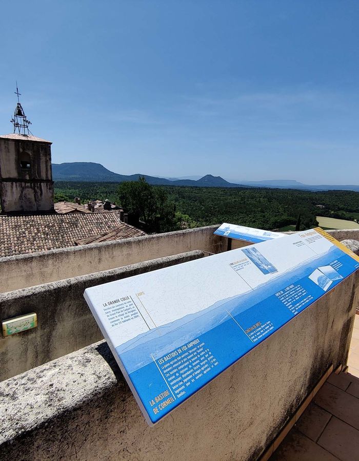 Le village de Fox-Amphoux dans le Var