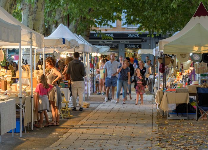 camping verdon - le village de Riez